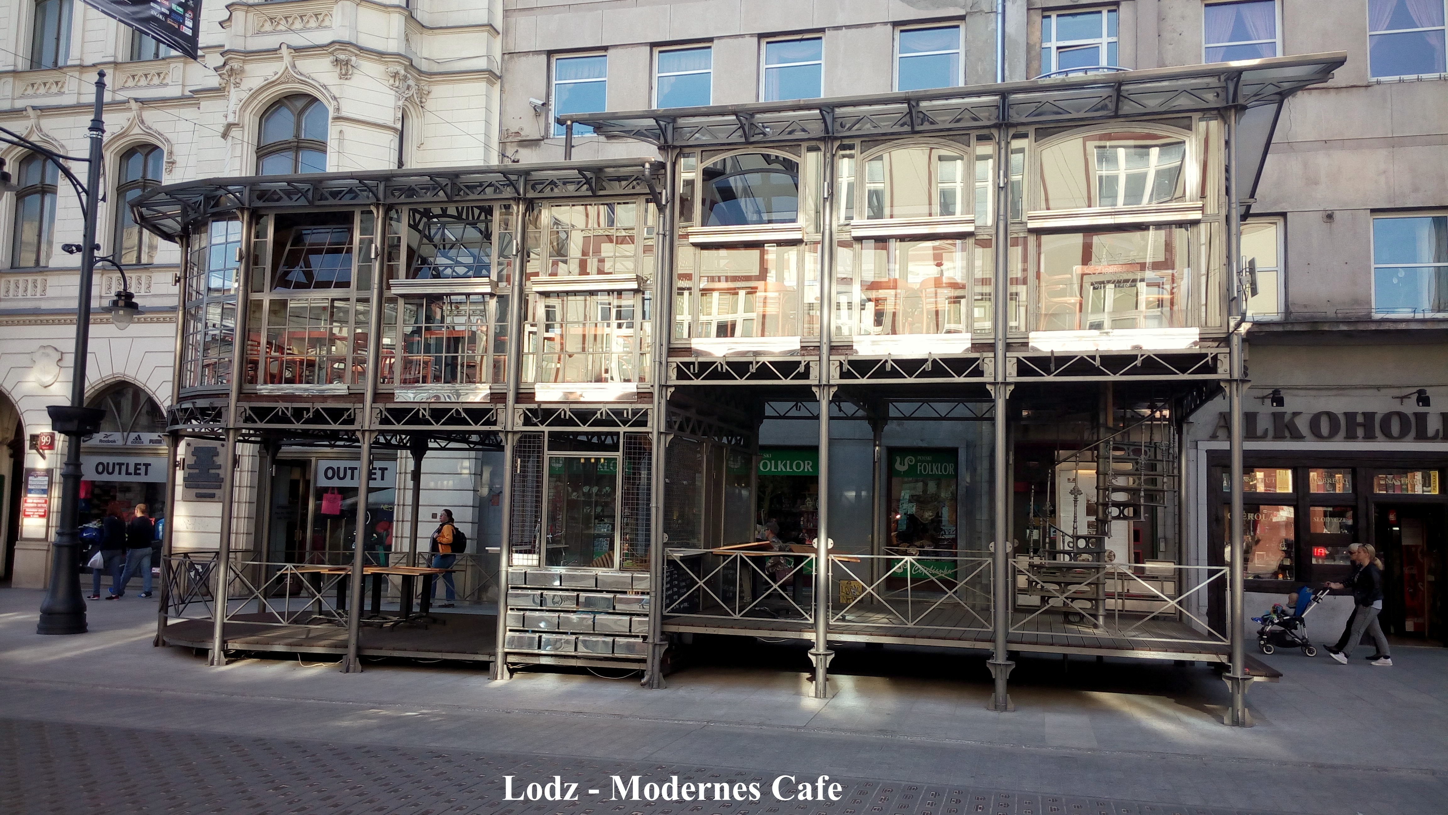 Lodz Modernes Cafe